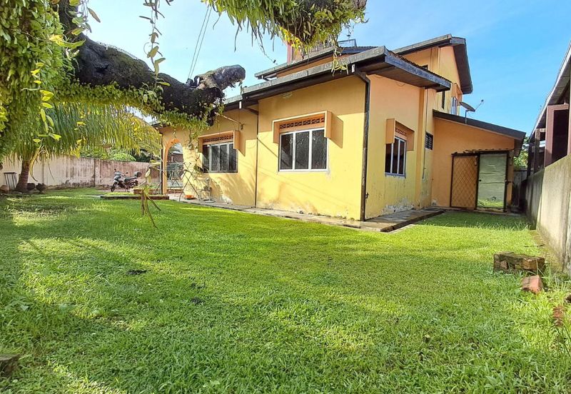 Lorong Bukit Keramat 