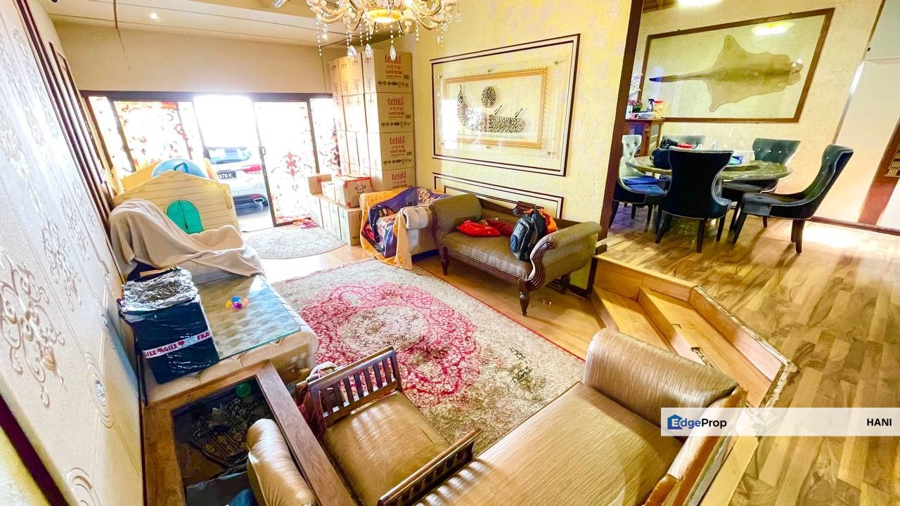 Renovated Freehold Semi-D at SS14 Subang Jaya | 7 Bedrooms | Non-Bumi, Selangor, Subang Jaya