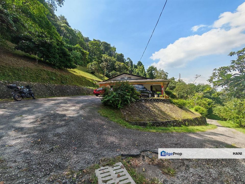 1 Acre Agriculture Land with Existing House in Kemensah Hulu Kelang, Selangor, Ampang