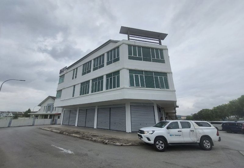 Bangi Avenue