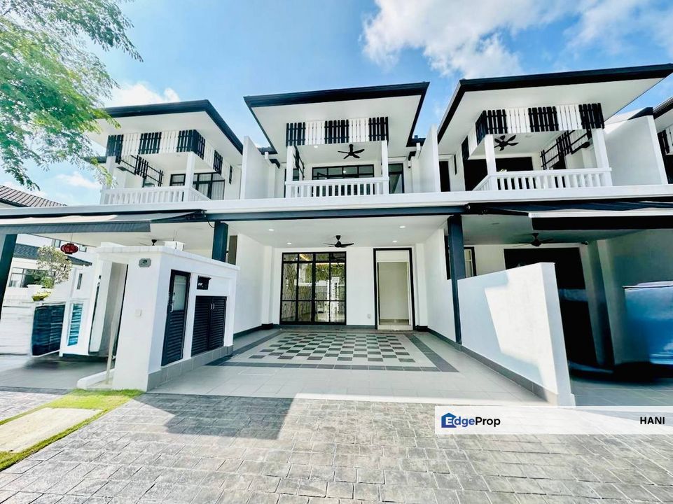 2 Storey Terrace Mellowood Eco Majestic Semenyih | 22x70 | 4R4B | Facing North , Selangor, Semenyih