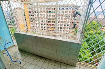 Le Jardin Condominium