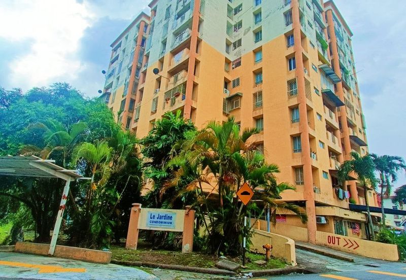 Le Jardin Condominium