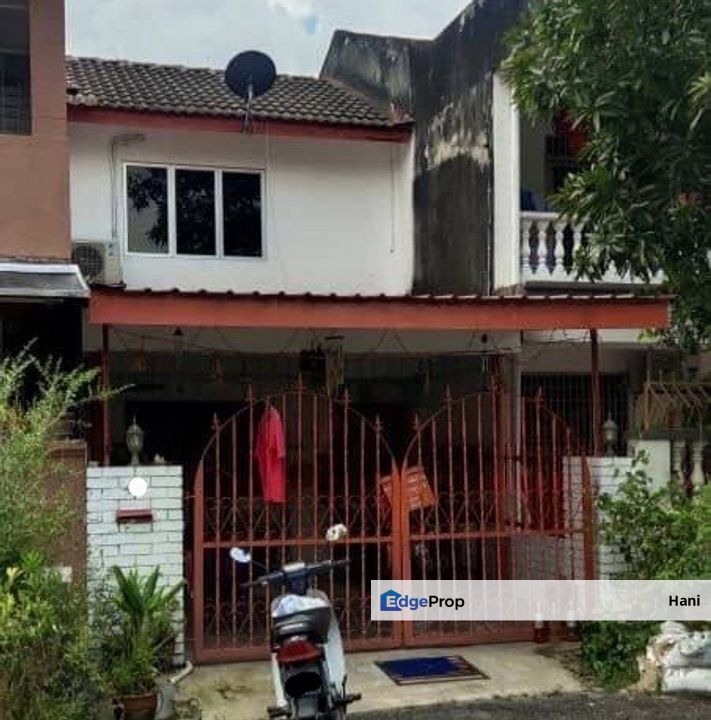 Double Storey Terrace House Taman Melur Ampang for Sale RM495,000 By