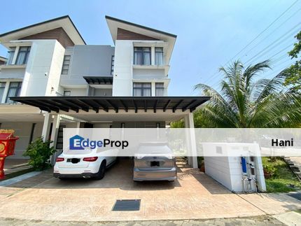 3 Storey Semi D Sunway Eastwood Taman Equine Seri Kembangan, Selangor, Seri Kembangan