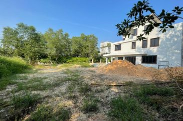 Bungalow Land Taman Taming Mutiara Bandar Sungai Long