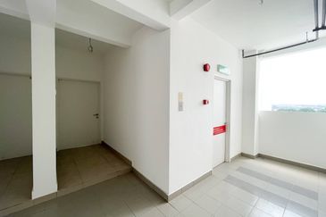 Brand New Unit Miro 2 Residence Taman Kajang Putra, Kajang
