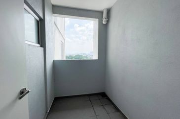 Brand New Unit Miro 2 Residence Taman Kajang Putra, Kajang