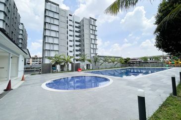 Brand New Unit Miro 2 Residence Taman Kajang Putra, Kajang