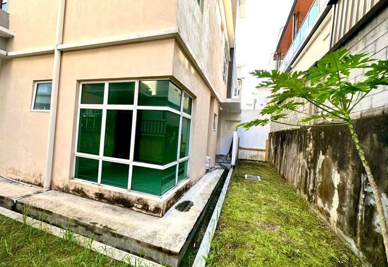 Bandar Tun Hussein Onn