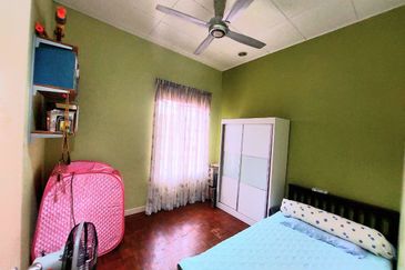 Seksyen 6 @ Bandar Bukit Mahkota