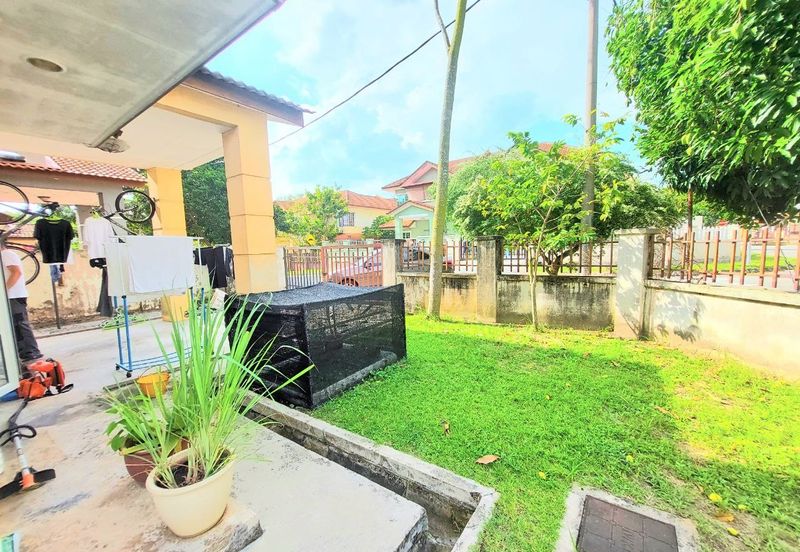 Seksyen 6 @ Bandar Bukit Mahkota