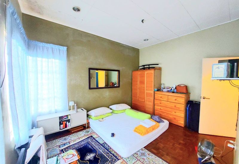 Seksyen 6 @ Bandar Bukit Mahkota