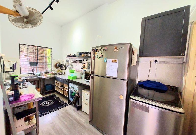 Seksyen 6 @ Bandar Bukit Mahkota