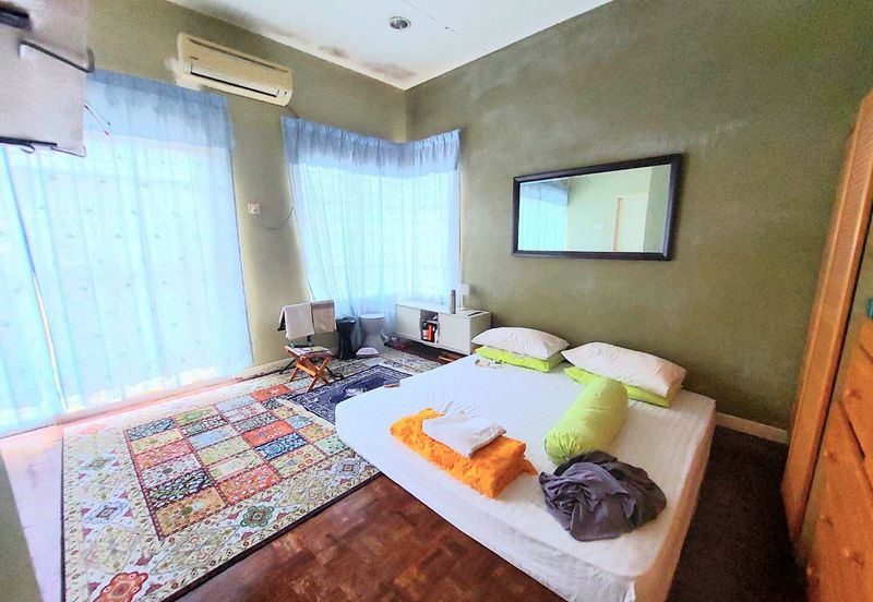 Seksyen 6 @ Bandar Bukit Mahkota