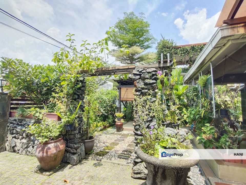 Double Storey Bungalow SS 12 Subang Jaya, Selangor, Subang Jaya