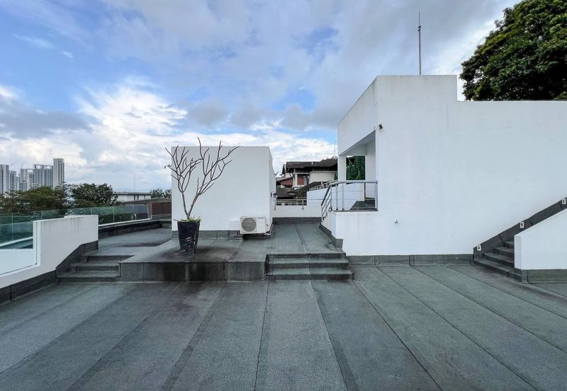 3.5 Storey Bungalow Country Heights Damansara KL