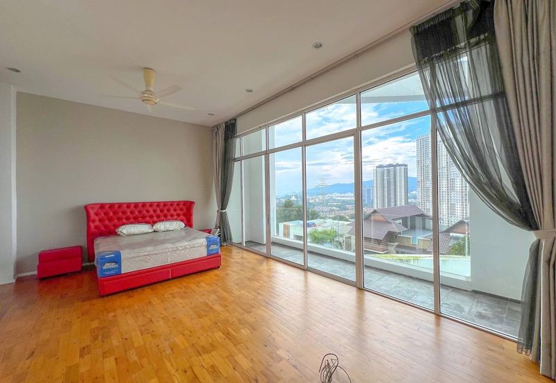 3.5 Storey Bungalow Country Heights Damansara KL