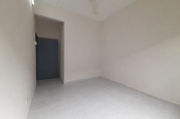 Ayers & Astaria Condominium