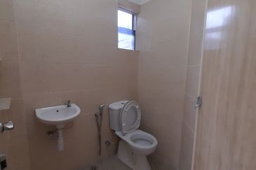 Ayers & Astaria Condominium