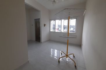 Ayers & Astaria Condominium