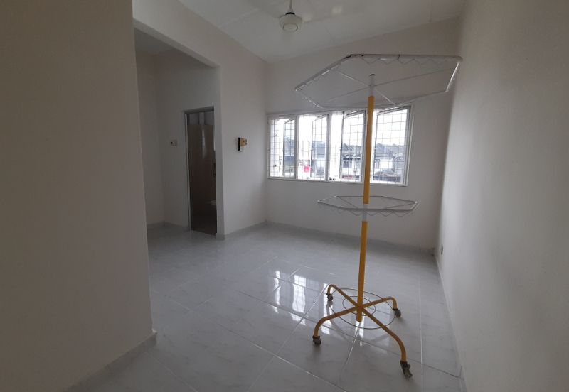 Ayers & Astaria Condominium