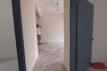 Ayers & Astaria Condominium