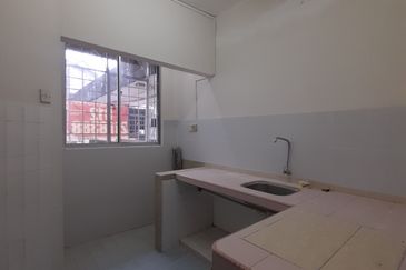 Ayers & Astaria Condominium