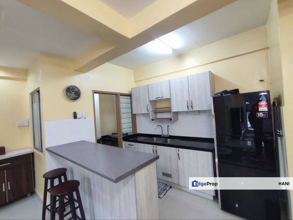 Pangsapuri Saujana Gombak. Batu Caves, Selangor, Batu Caves 