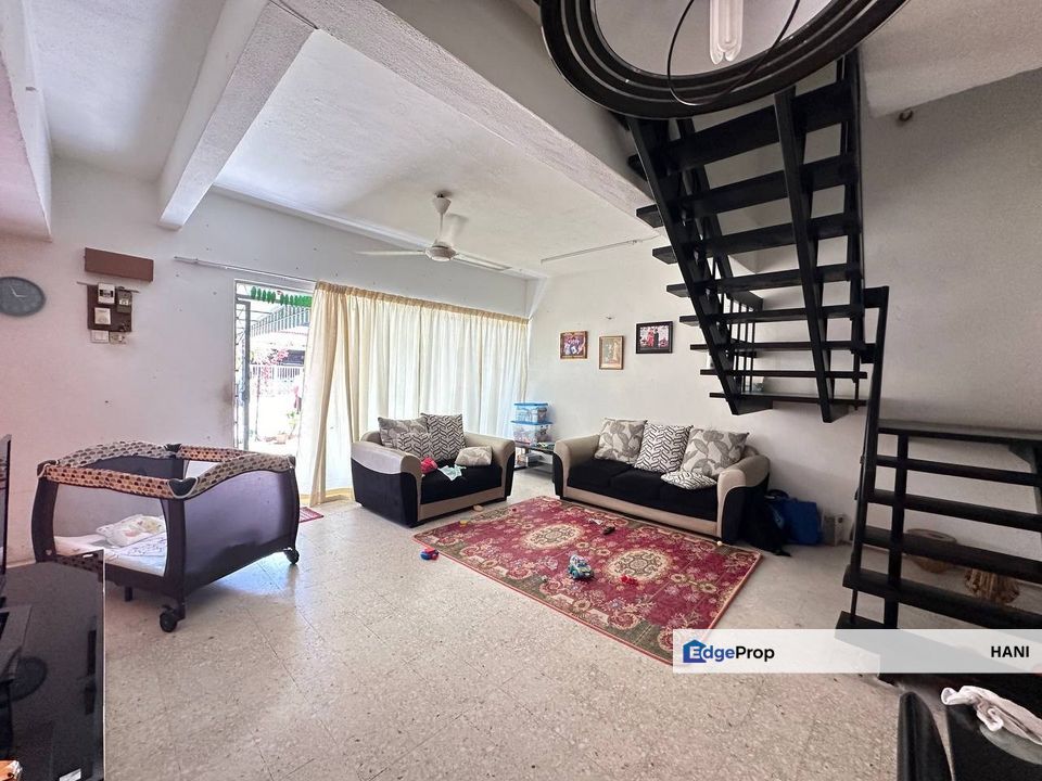 Double Storey Terrace House Taman Sri Gombak Fasa 6 Gombak, Selangor, Batu Caves 