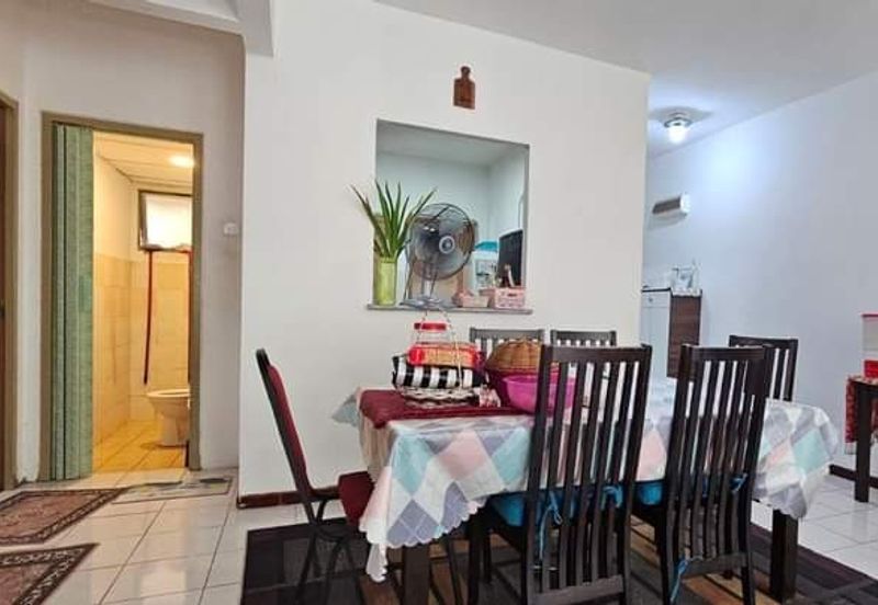 Kondominium Tiara Intan, Taman Bukit Indah