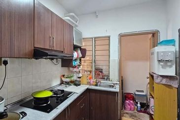 Kondominium Tiara Intan, Taman Bukit Indah