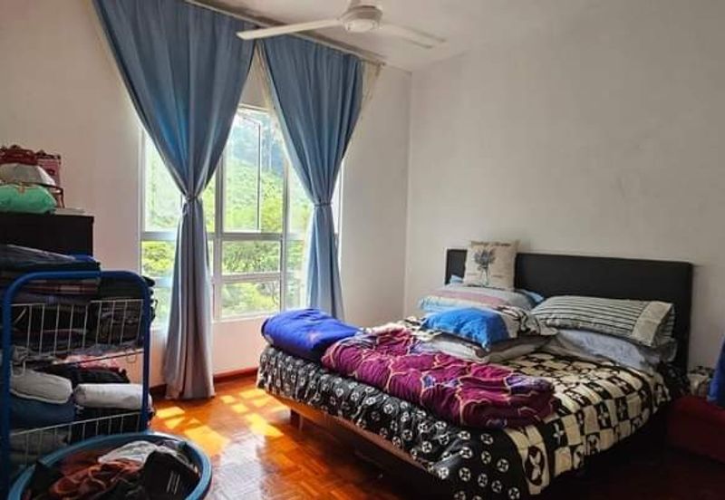 Kondominium Tiara Intan, Taman Bukit Indah