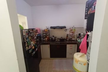 Kondominium Tiara Intan, Taman Bukit Indah