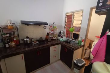 Kondominium Tiara Intan, Taman Bukit Indah