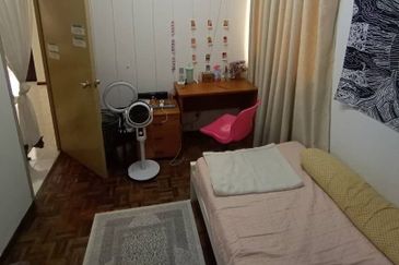 Kondominium Tiara Intan, Taman Bukit Indah