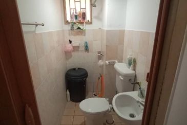 Kondominium Tiara Intan, Taman Bukit Indah