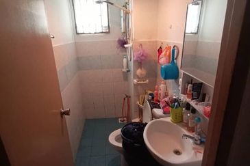 Kondominium Tiara Intan, Taman Bukit Indah