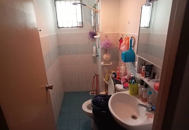 Kondominium Tiara Intan, Taman Bukit Indah