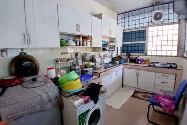 Kampung Sungai Kantan