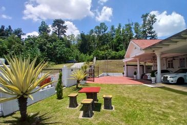 Kampung Sungai Kantan