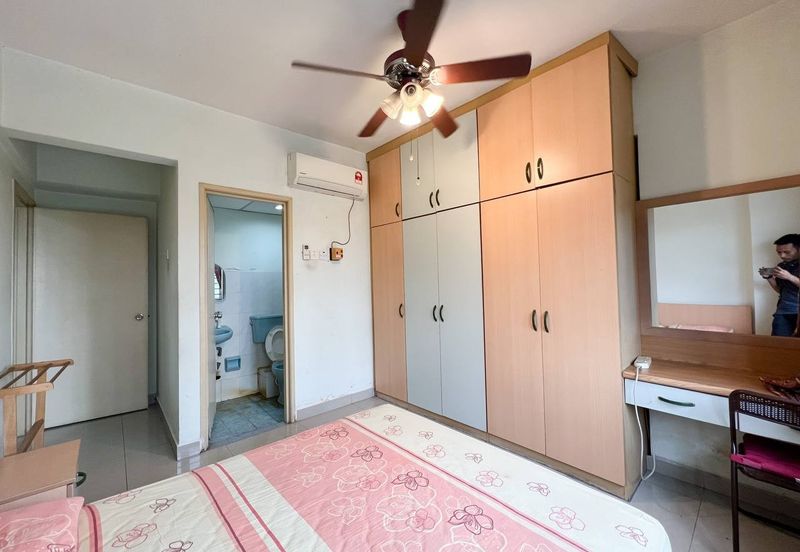 Danau Idaman Condominium