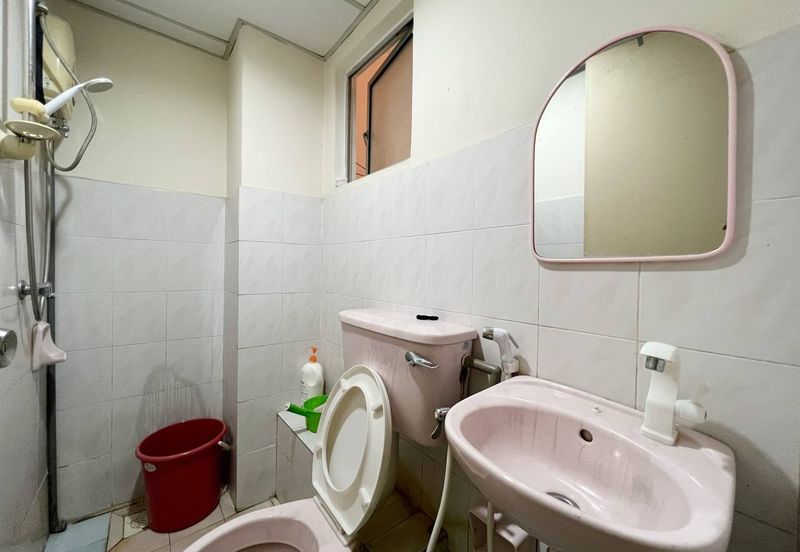 Danau Idaman Condominium