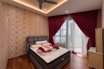 KL Gateway Residences