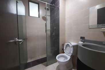 Shaftsbury Residence