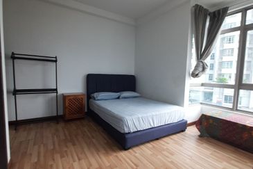 Shaftsbury Residence