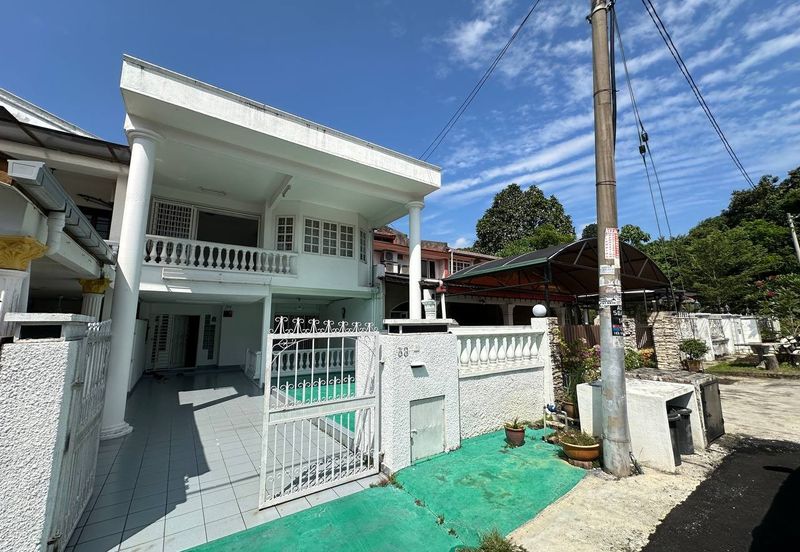 Taman Lembah Keramat AU5