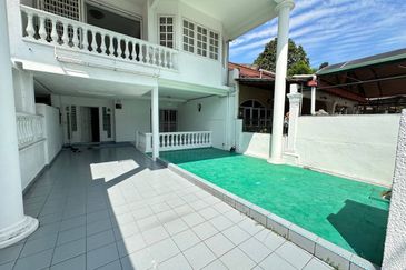 Taman Lembah Keramat AU5