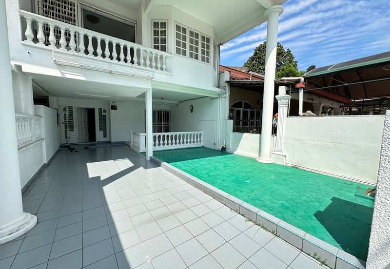 Taman Lembah Keramat AU5