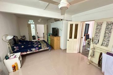 Taman Lembah Keramat AU5